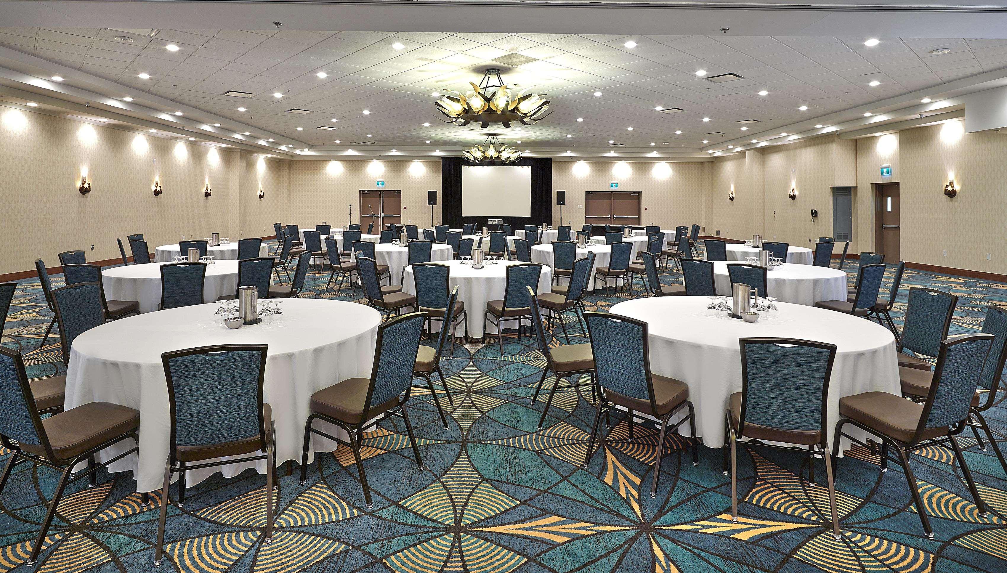 Doubletree By Hilton Hotel & Conference Centre Regina Exteriér fotografie
