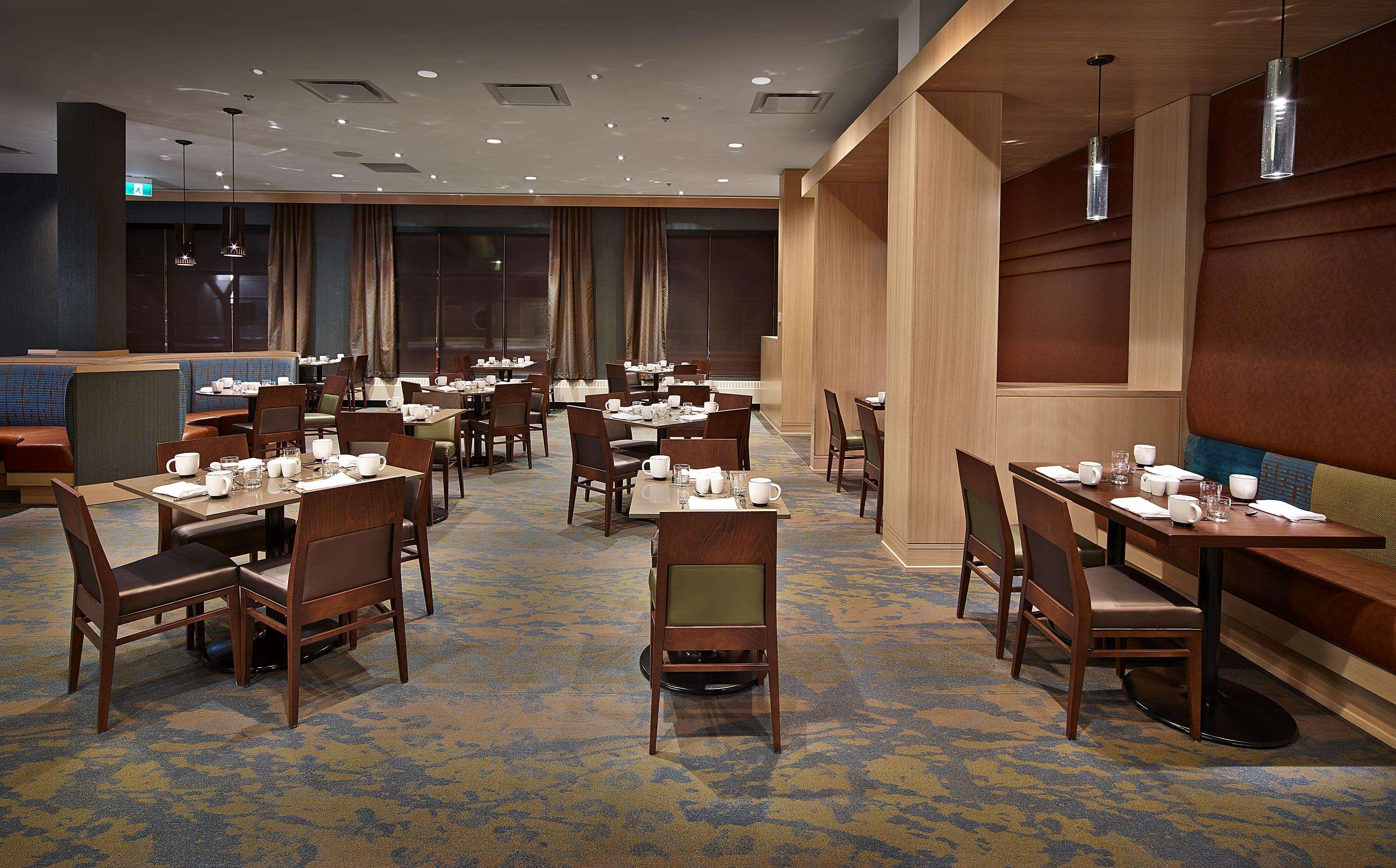 Doubletree By Hilton Hotel & Conference Centre Regina Exteriér fotografie