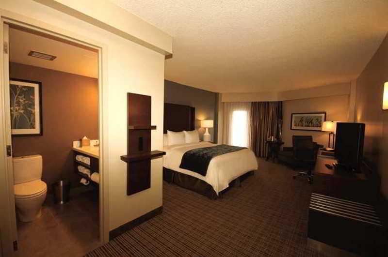 Doubletree By Hilton Hotel & Conference Centre Regina Exteriér fotografie